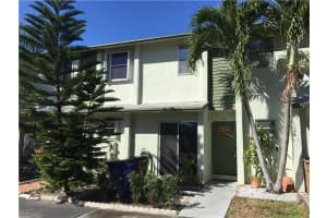 785 Crystal Lake Dr, Pompano Beach, FL 33064, Sold 02/19/16