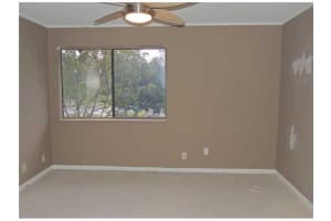 351 City View Dr, Fort Lauderdale, FL 33311, Sold 03/30/16