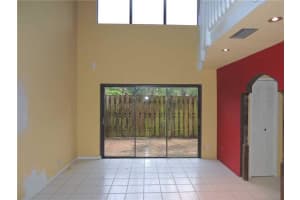 351 City View Dr, Fort Lauderdale, FL 33311, Sold 03/30/16