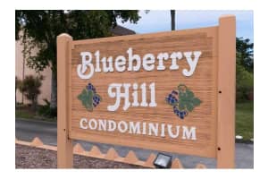 5653 Blueberry Ct, Lauderhill, FL 33313, Sold 02/19/16