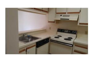 1163 The Pointe Dr, West Palm Beach, FL 33409, Sold 02/29/16