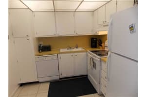 136 S Cypress Rd, Pompano Beach, FL 33060, Sold 07/12/16