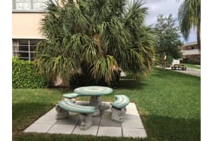 2001 NE 38th St, Lighthouse Point, FL 33064, Sold 06/03/16