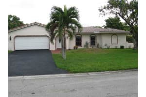 11201 NW 41st St, Coral Springs, FL 33065, Sold 03/31/16