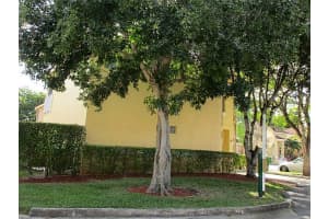 11285 Lakeview Dr, Coral Springs, FL 33071, Sold 07/06/16