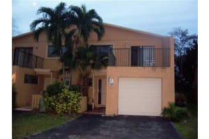 2746 NW 80th Ave, Sunrise, FL 33322, Sold 03/24/16