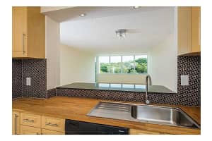 8233 Harding Ave, Miami Beach, FL 33141, Sold 03/31/16