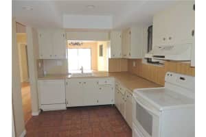 874 NW 79th Terrace, Plantation, FL 33324, Sold 06/10/16