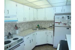 659 W Oakland Park Blvd #214c, Wilton Manors, FL 33311, Sold 01/16/18