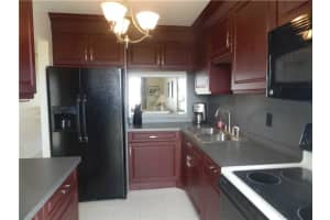 400 SE 10th St, Deerfield Beach, FL 33441, Sold 10/28/16