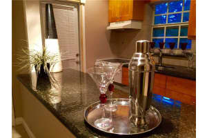 2404 NE 33rd Ave, Fort Lauderdale, FL 33305, Sold 03/31/16