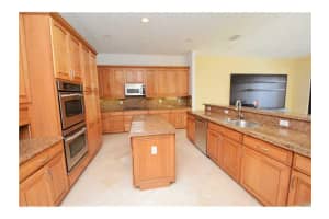 1923 SW 195th Ave, Miramar, FL 33029, Sold 04/21/16