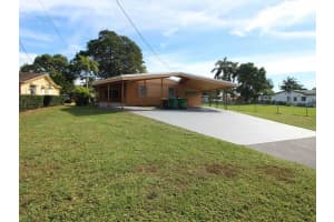 4664 SW 35th Ave, Fort Lauderdale, FL 33312, Sold 04/01/16