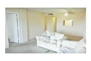 8735 Ramblewood Dr, Coral Springs, FL 33071, Sold 04/12/16