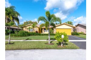 7609 Sunflower Dr, Margate, FL 33063, Sold 05/31/16
