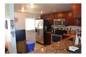 2200 NE 33rd Ave #15h, Fort Lauderdale, FL 33305, Sold 04/11/16