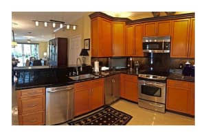 1848 N Dixie Hwy, Fort Lauderdale, FL 33305, Sold 03/18/16
