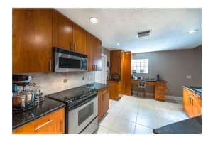 9441 NW 18th Pl, Plantation, FL 33322, Sold 06/02/16