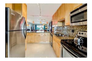 3050 NE 16th Ave, Oakland Park, FL 33334, Sold 08/10/16