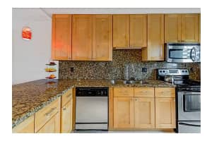 3050 NE 16th Ave, Oakland Park, FL 33334, Sold 08/10/16