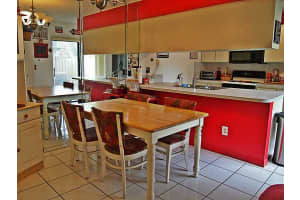 5568 NW 59th Pl, Tamarac, FL 33319, Sold 07/11/16
