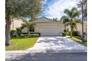 4916 NW 55th Blvd, Coconut Creek, FL 33073, Sold 03/31/16