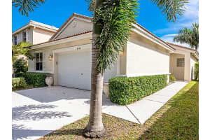 4916 NW 55th Blvd, Coconut Creek, FL 33073, Sold 03/31/16