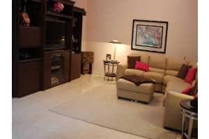 8164 Pine Cir, Tamarac, FL 33321, Sold 04/25/16