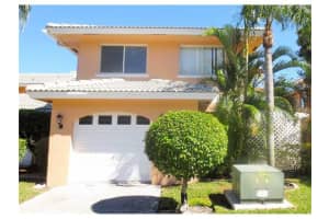 3295 NW 44th St, Oakland Park, FL 33309, Sold 04/25/16