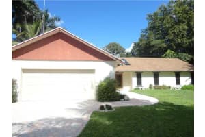 10485 SW 44th Ct, Davie, FL 33328, Sold 06/17/16