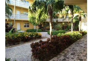 815 Middle River Dr, Fort Lauderdale, FL 33304, Sold 04/15/16