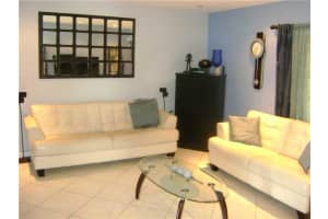 8230 NW 95th Ave, Tamarac, FL 33321, Sold 04/21/16