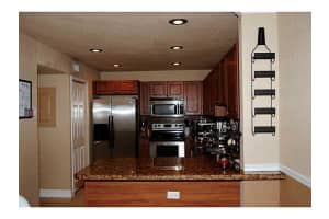 2260 Bayberry Dr, Pembroke Pines, FL 33024, Sold 04/22/16