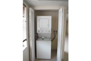 225 SE 10th St #1d, Deerfield Beach, FL 33441, Sold 06/17/16