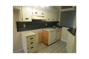 3658 NW 83rd Ln, Sunrise, FL 33351, Sold 06/15/16