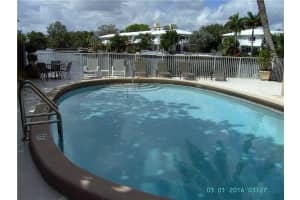 801 NE 18th Ct, Fort Lauderdale, FL 33305, Sold 04/13/16