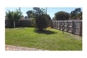 3900 NW 39th Ave, Lauderdale Lakes, FL 33309, Sold 07/11/16