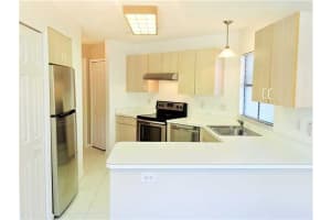 140 Weybridge Cir, Royal Palm Beach, FL 33411, Sold 06/15/16