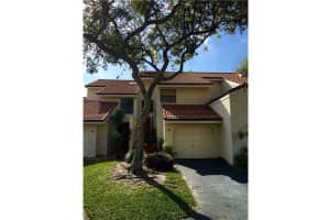 1800 Embassy Dr, West Palm Beach, FL 33401, Sold 05/13/16