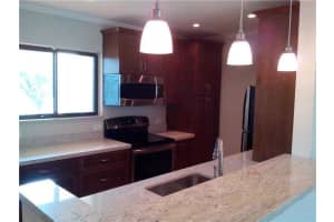 930 SW 9th St Cir, Boca Raton, FL 33486, Sold 04/08/16