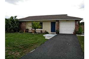 9506 NW 67th St, Tamarac, FL 33321, Sold 04/27/16