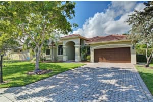 11875 NW 3rd Dr, Coral Springs, FL 33071, Sold 03/10/16