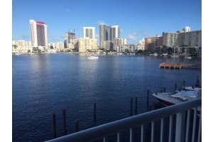 410 Golden Isles Dr, Hallandale Beach, FL 33009, Sold 11/16/16