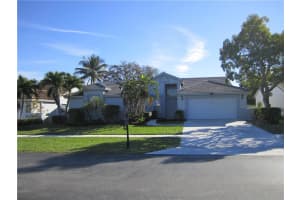 3780 Cypress Lake Dr, Lake Worth, FL 33467, Sold 04/04/16