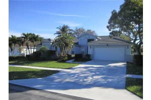 3780 Cypress Lake Dr, Lake Worth, FL 33467, Sold 04/04/16