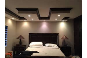 8242 NW 191st St #16r, Hialeah, FL 33015, Sold 08/15/16