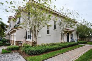 248 Las Brisas Cir, Weston, FL 33326, Sold 06/10/16