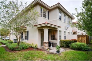 248 Las Brisas Cir, Weston, FL 33326, Sold 06/10/16