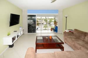 900 SW 12th St, Fort Lauderdale, FL 33315, Sold 06/16/17