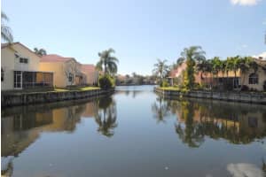 1050 SE 6th Ave, Dania Beach, FL 33004, Sold 07/01/16